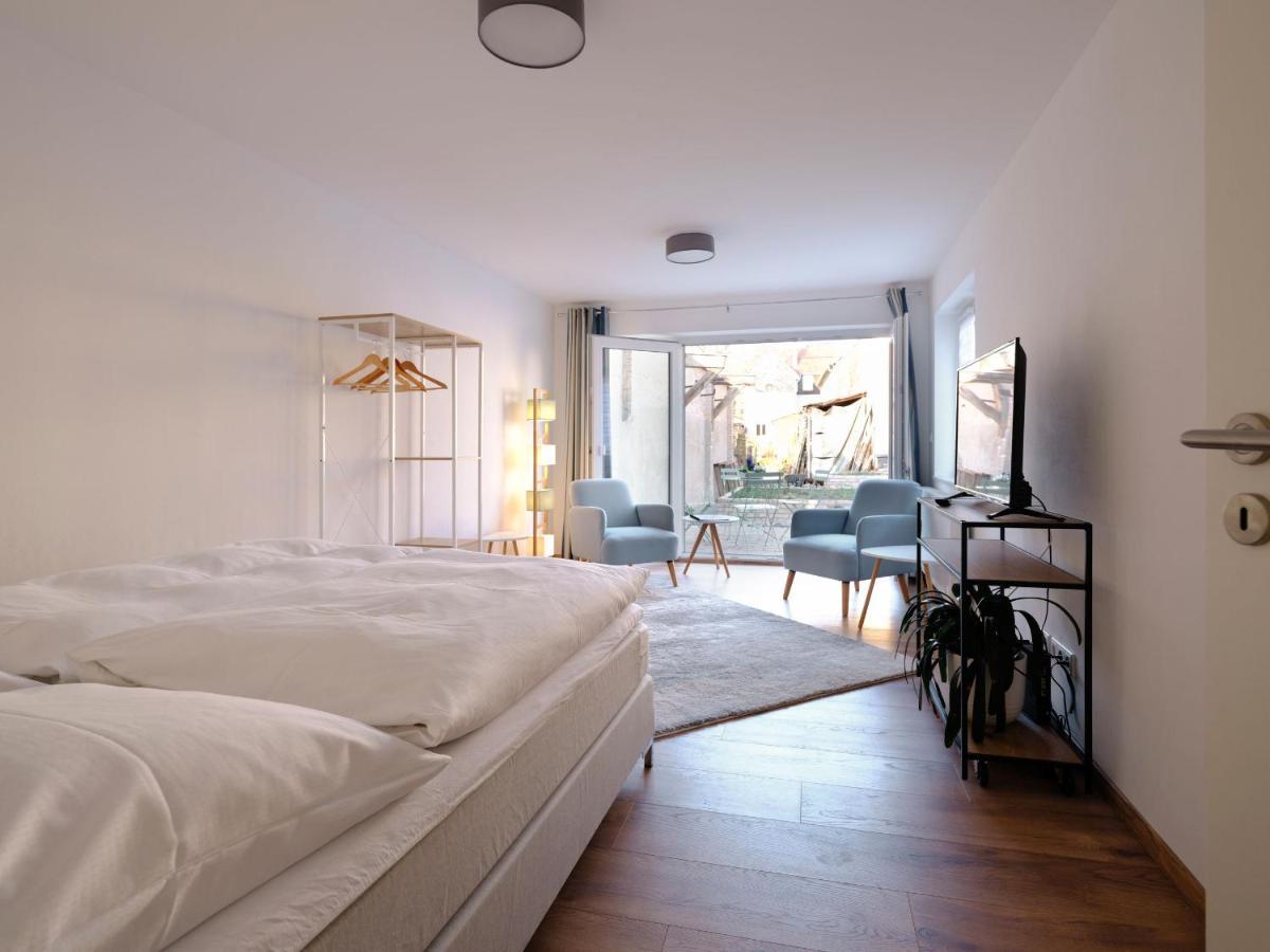 אפרטהוטל נוירופין Travel Art Boardinghouse מראה חיצוני תמונה